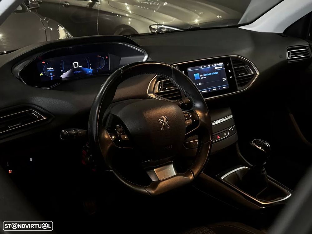 Peugeot 308 SW 1.5 BlueHDi Style - 15