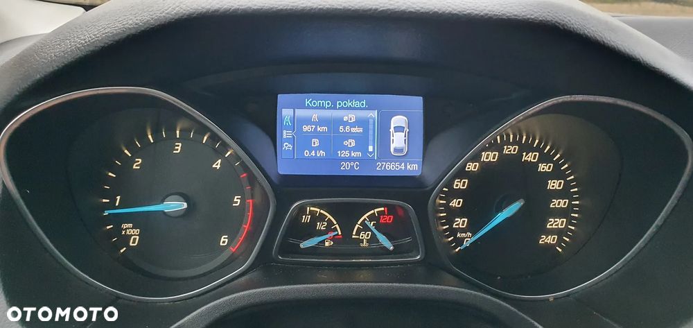 Ford Focus 2.0 TDCi DPF SYNC Edition - 8