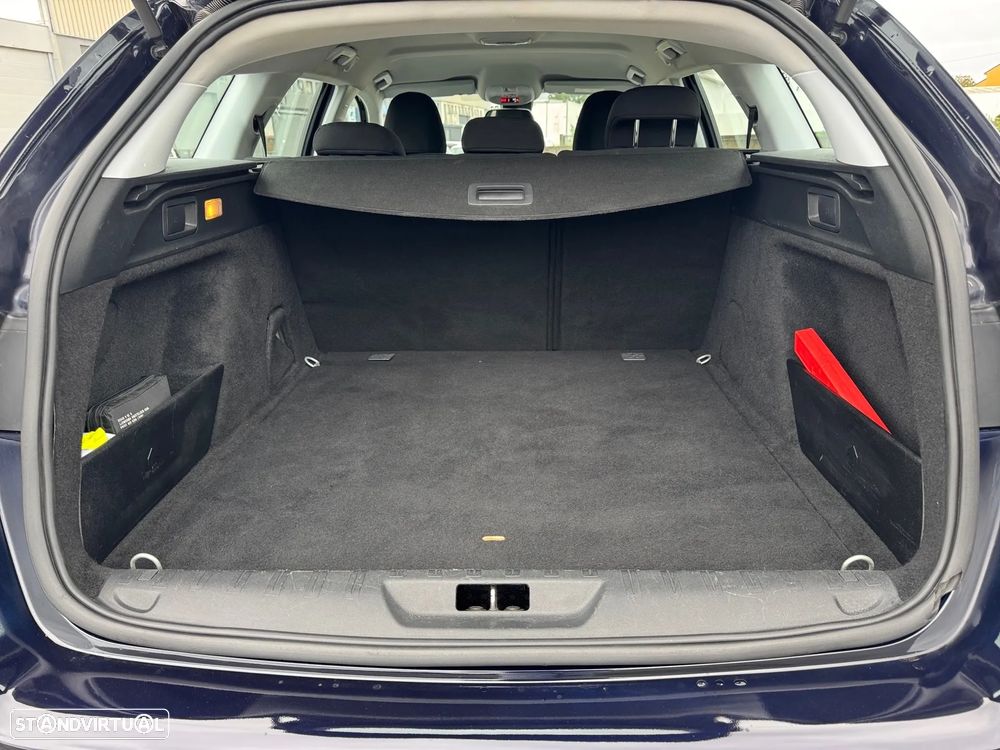 Peugeot 308 SW 1.6 BlueHDi Access - 11