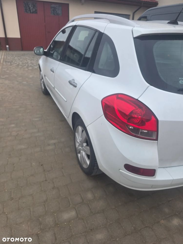 Renault Clio - 4