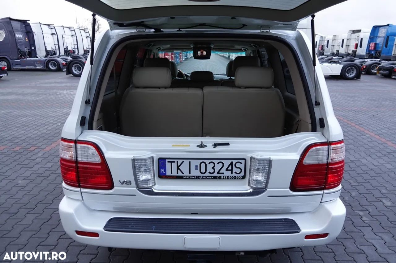 Lexus Seria LX - 31