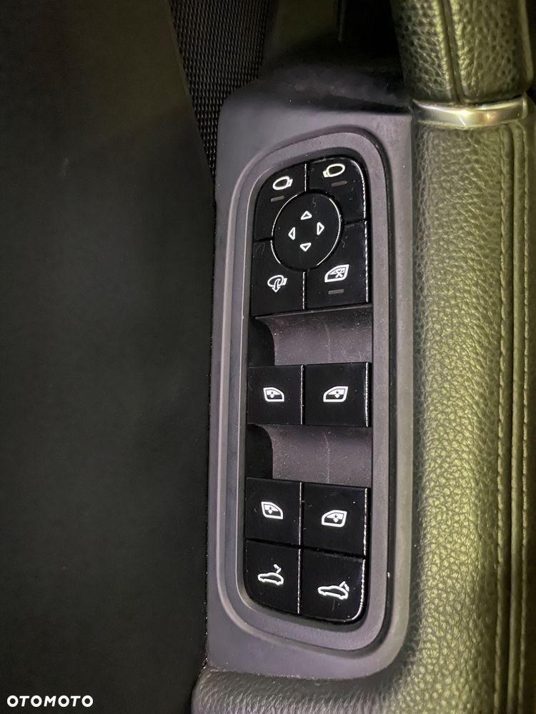 Porsche Cayenne Tiptronic S - 15