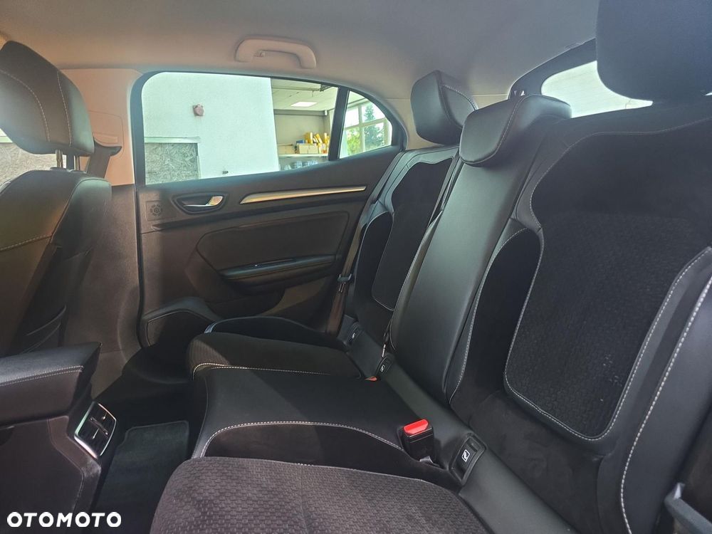 Renault Megane 1.3 TCe FAP Limited EDC - 23