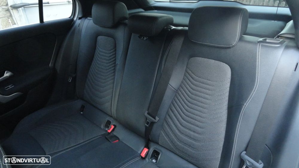 Mercedes-Benz A 250 - 22