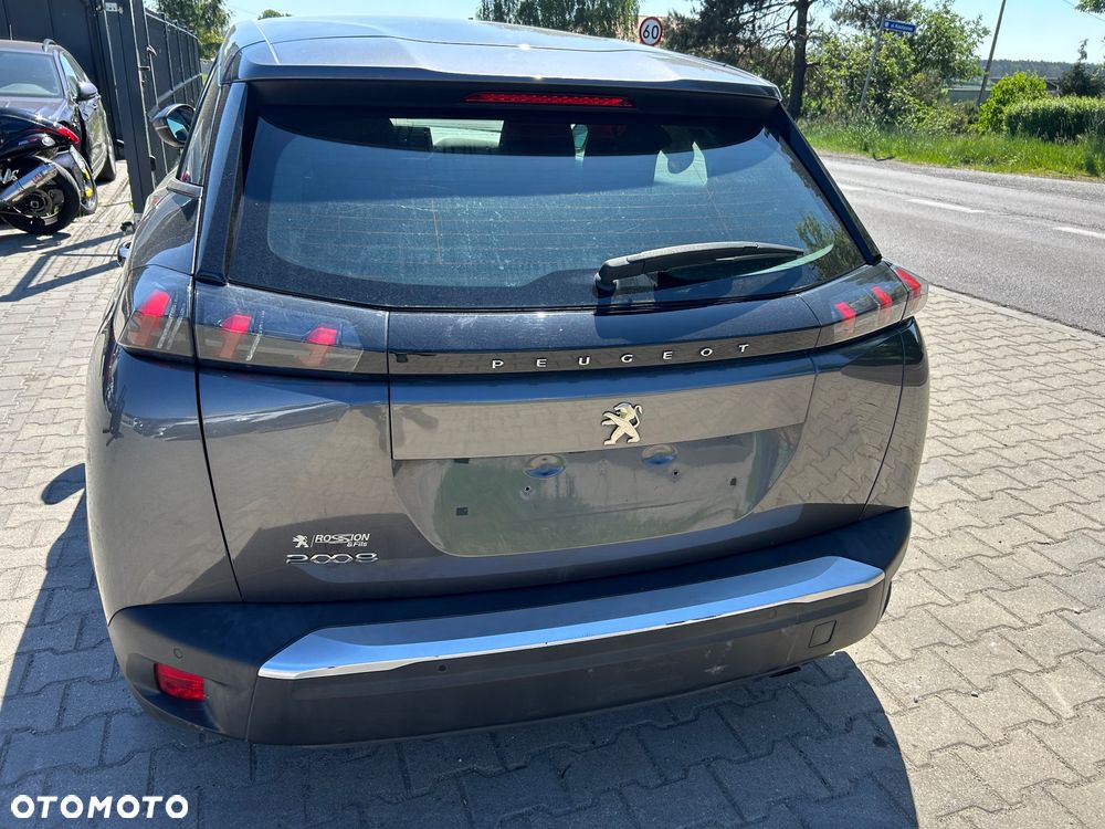 Peugeot 2008 - 4
