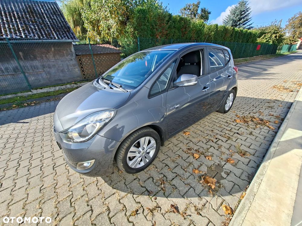 Hyundai ix20 - 25