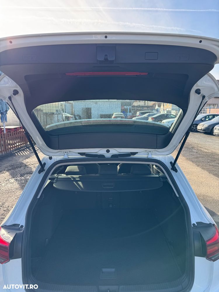 Volkswagen Golf Variant 2.0 TDI 116CP Life - 29