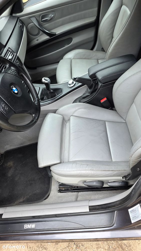 BMW Seria 3 - 14