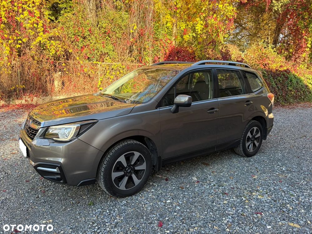 Subaru Forester 2.0 i Exclusive - 27