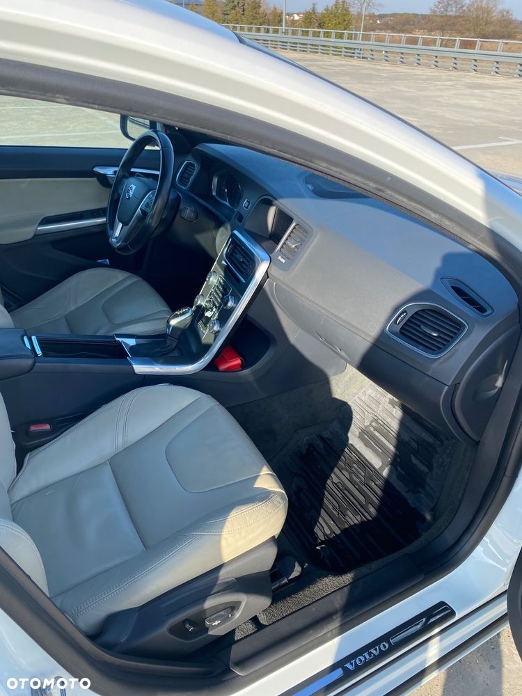 Volvo S60 T5 Geartronic - 8