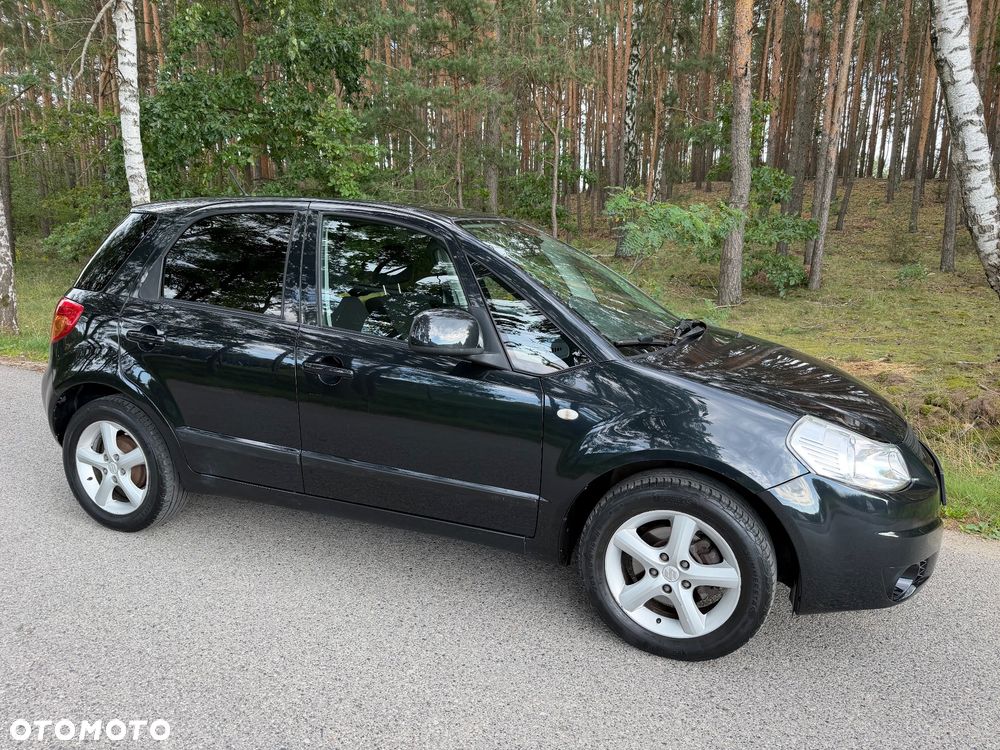 Suzuki SX4 - 3