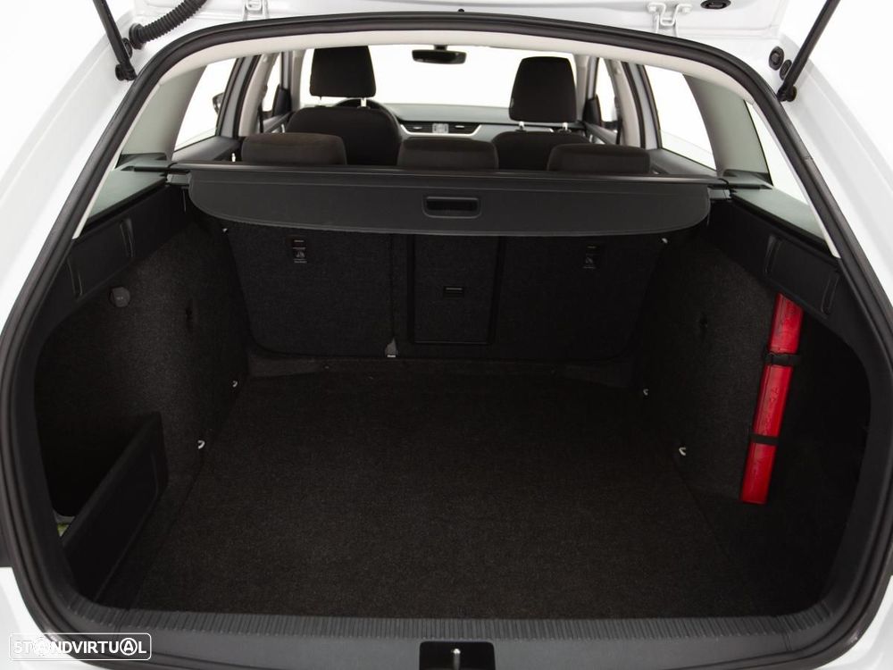 Skoda Octavia Break 2.0 TDI Ambition DSG - 12