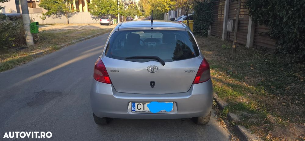 Toyota Yaris - 3