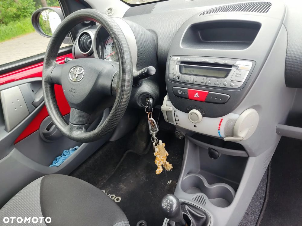 Toyota Aygo Standard - 14