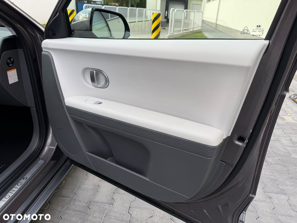 Hyundai IONIQ electric Premium - 38
