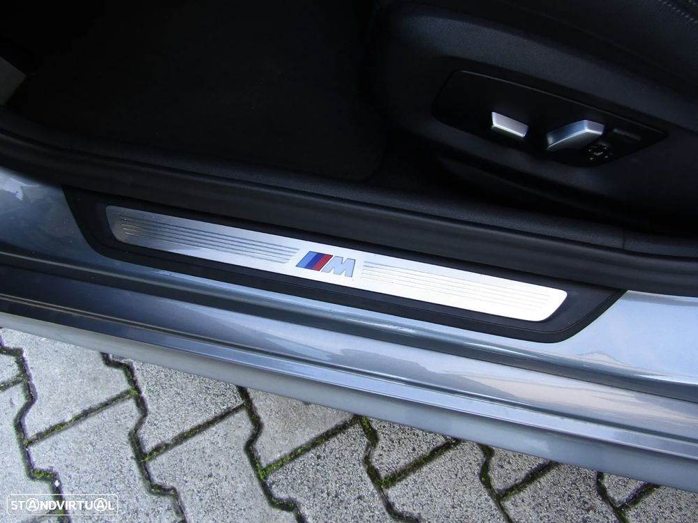 BMW 530 e Pack M - 12