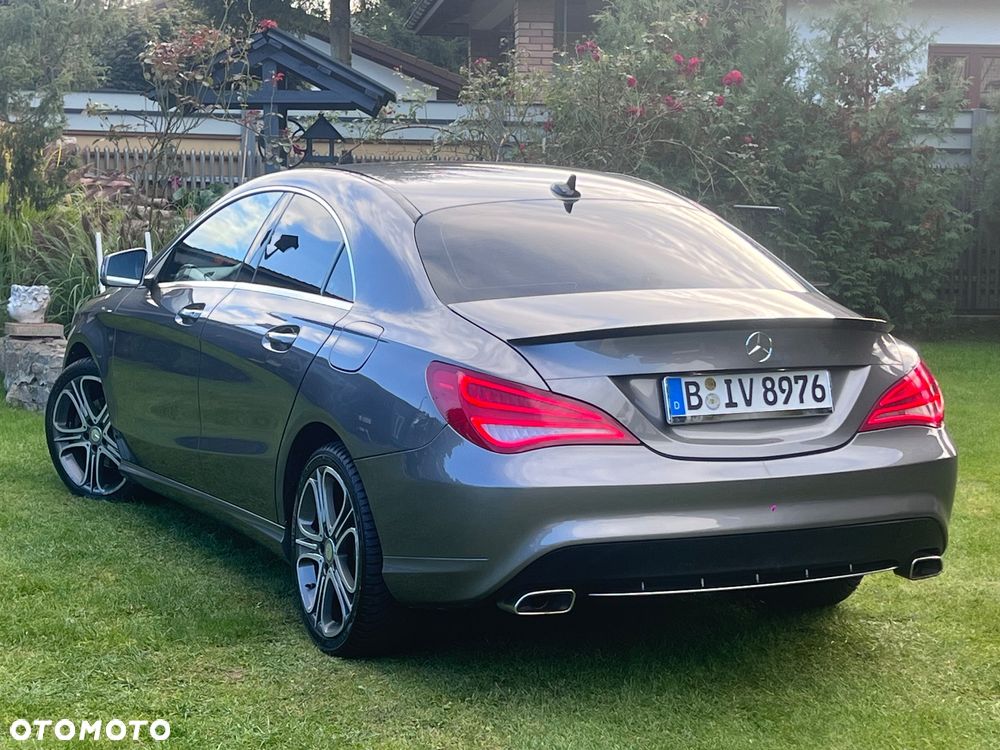 Mercedes-Benz CLA 220 CDI 7G-DCT - 4