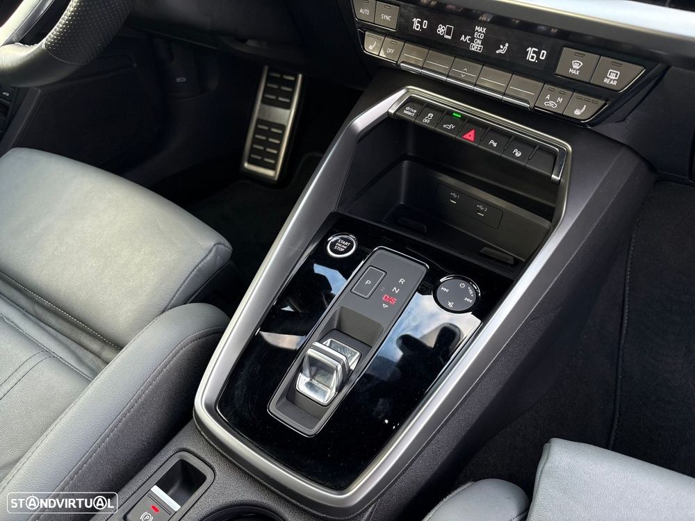 Audi A3 Sportback 40 TFSIe S line - 32