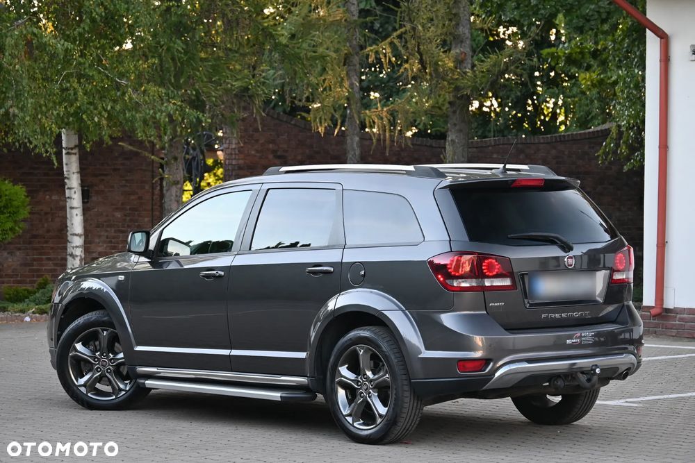 Fiat Freemont 2.0 Multijet 16V DPF Automatik Allrad Cross - 17