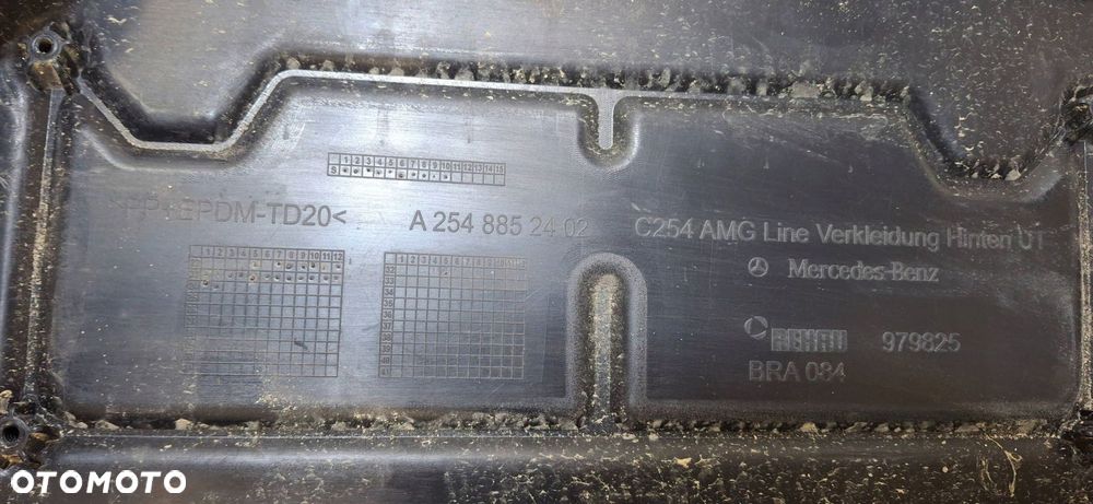 dokładka zderzaka tył tylna mercedes glc a254 w254 amg a2548852402 oryginał - 8