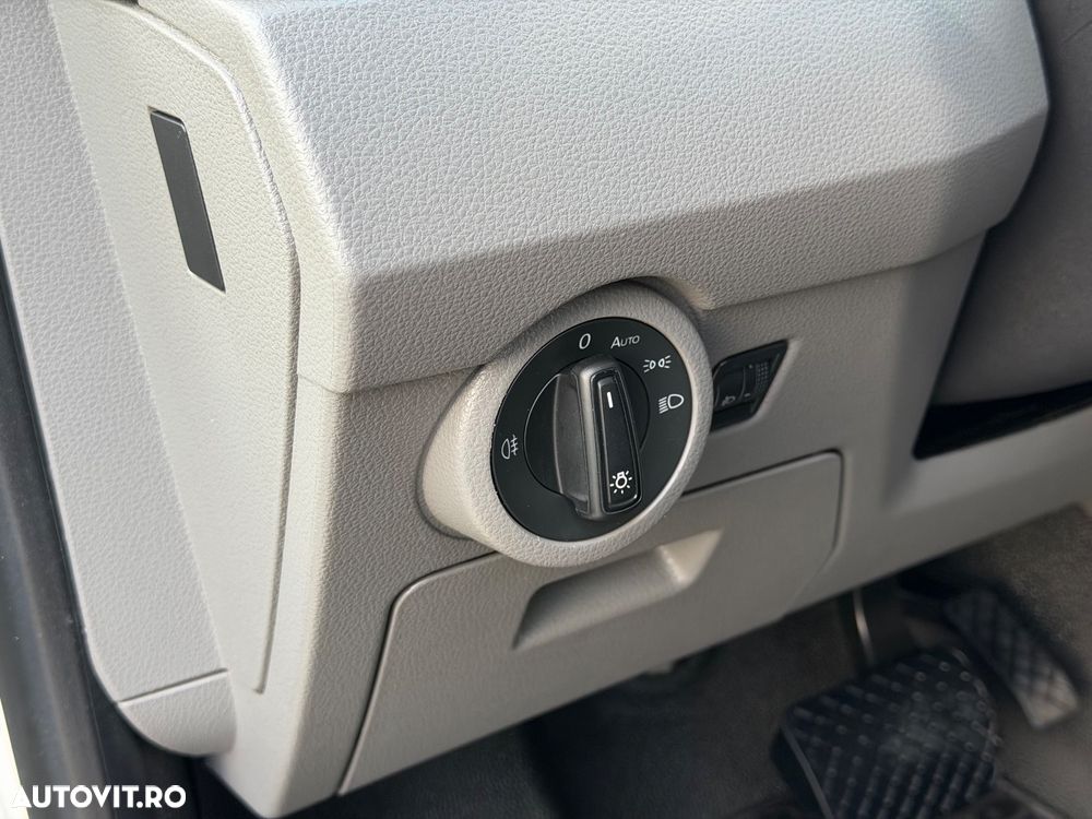 Volkswagen Transporter - 21