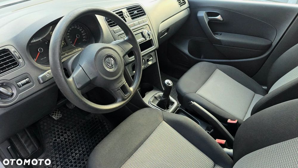 Volkswagen Polo - 7