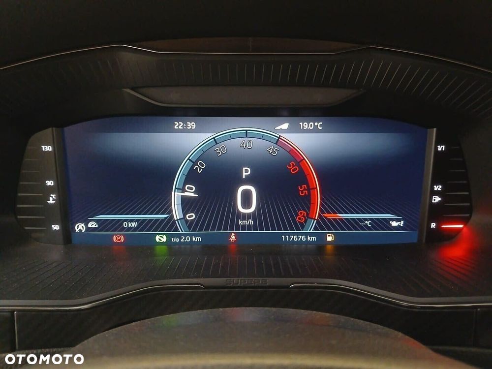 Skoda Superb 2.0 TDI SCR 4x4 Sportline DSG - 29