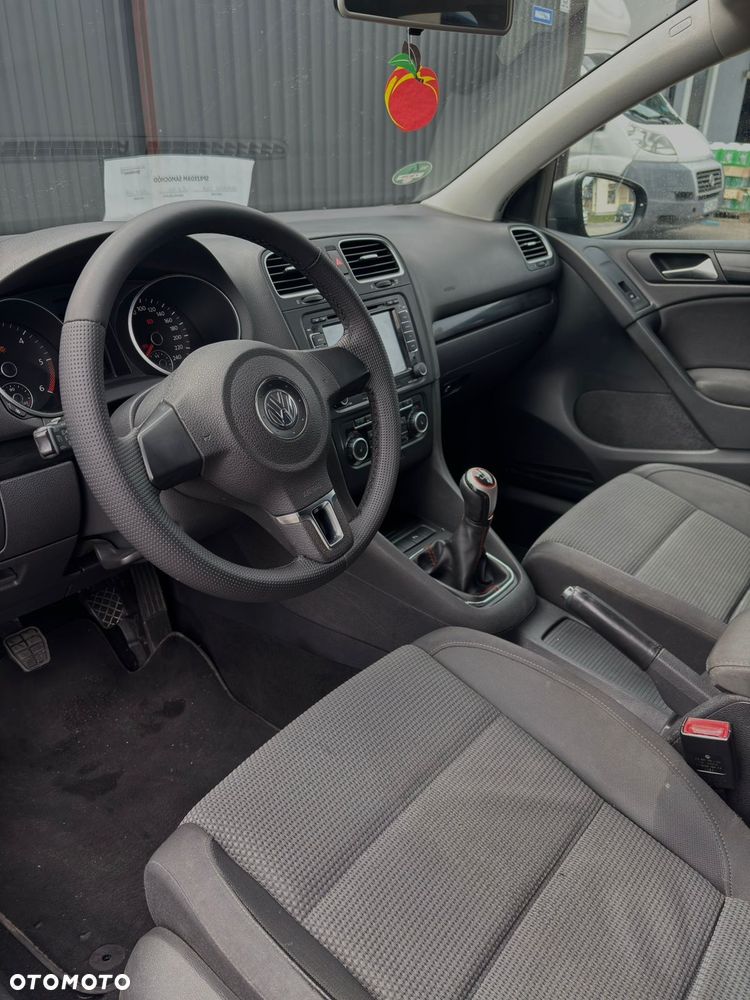 Volkswagen Golf 1.6 TDI DPF Comfortline - 10