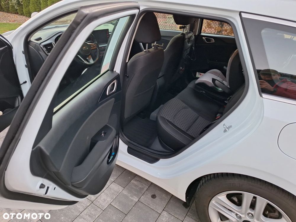 Kia Ceed 1.6 CRDi SCR M DCT - 8