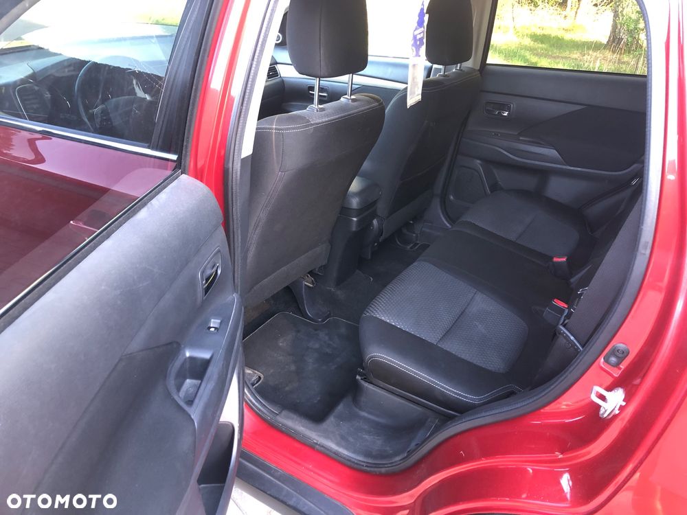 Mitsubishi Outlander ver-2-0-intense-plus-4wd-cvt - 18