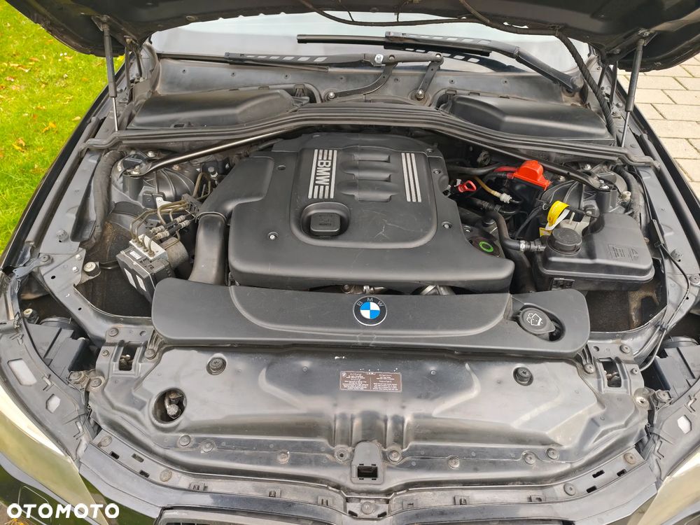 BMW Seria 5 520d - 16