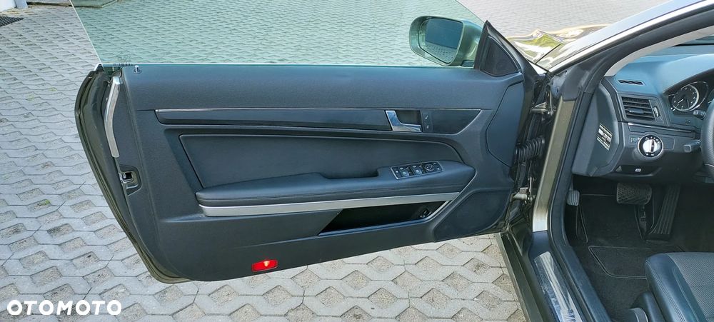 Mercedes-Benz Klasa E - 31