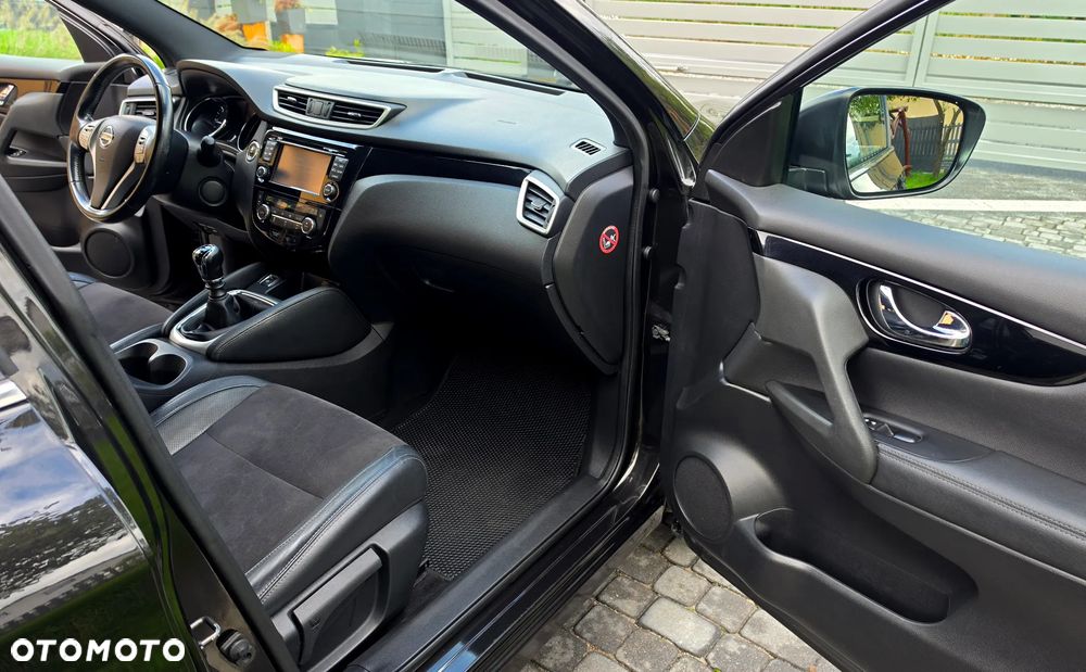 Nissan Qashqai 1.5 dCi Tekna - 26