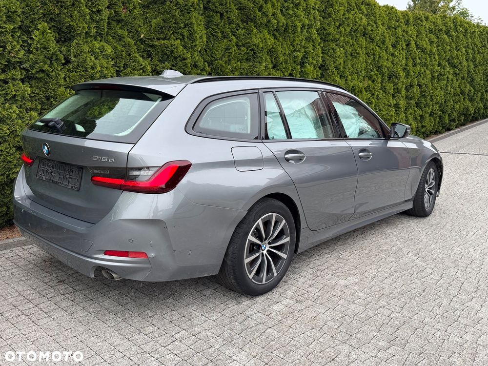 BMW Seria 3 318d Edition Luxury Line Purity - 3