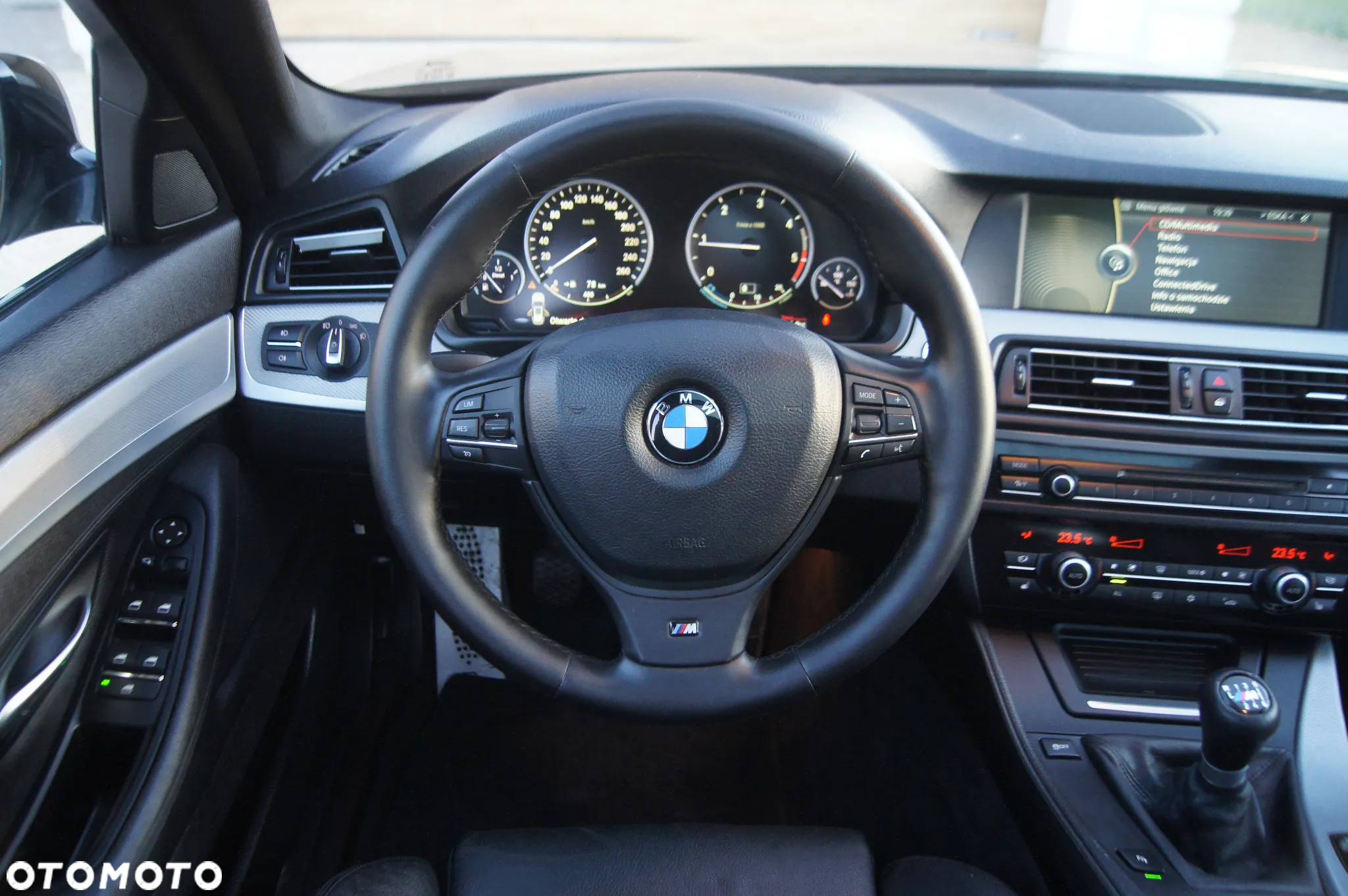 BMW Seria 5 520d - 18