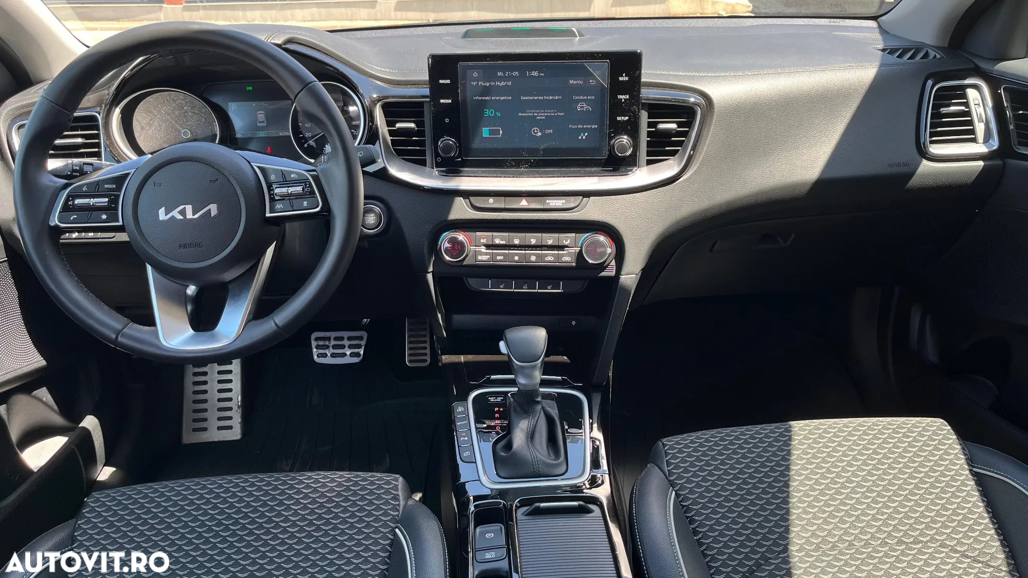 Kia XCeed 1.6 GDI 6DCT PHEV Vision - 11