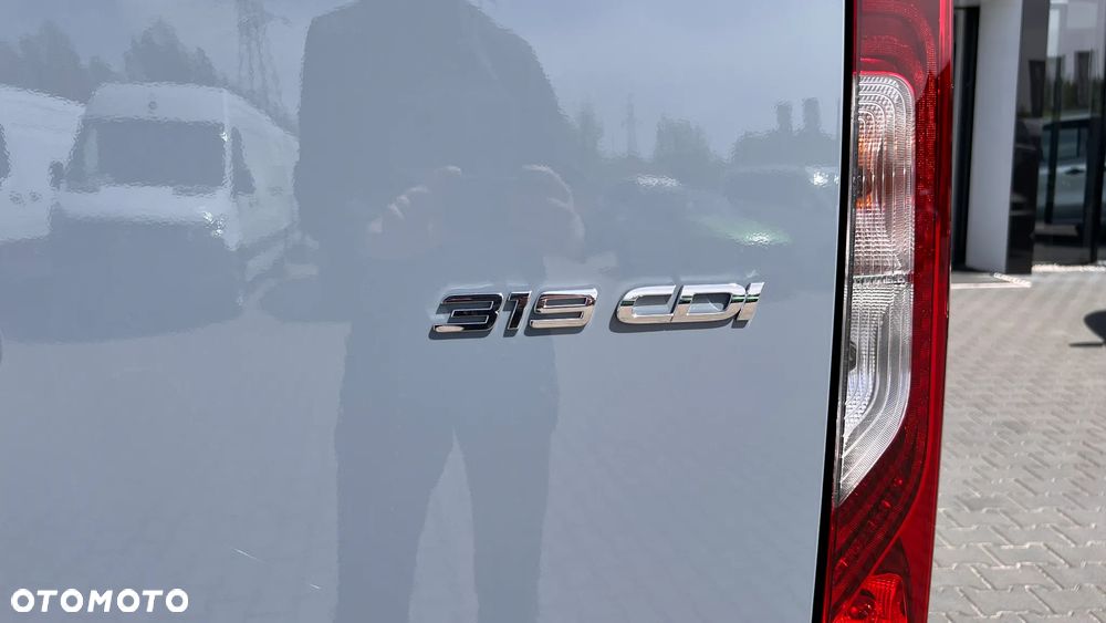 Mercedes-Benz Sprinter 319 CDI - 31