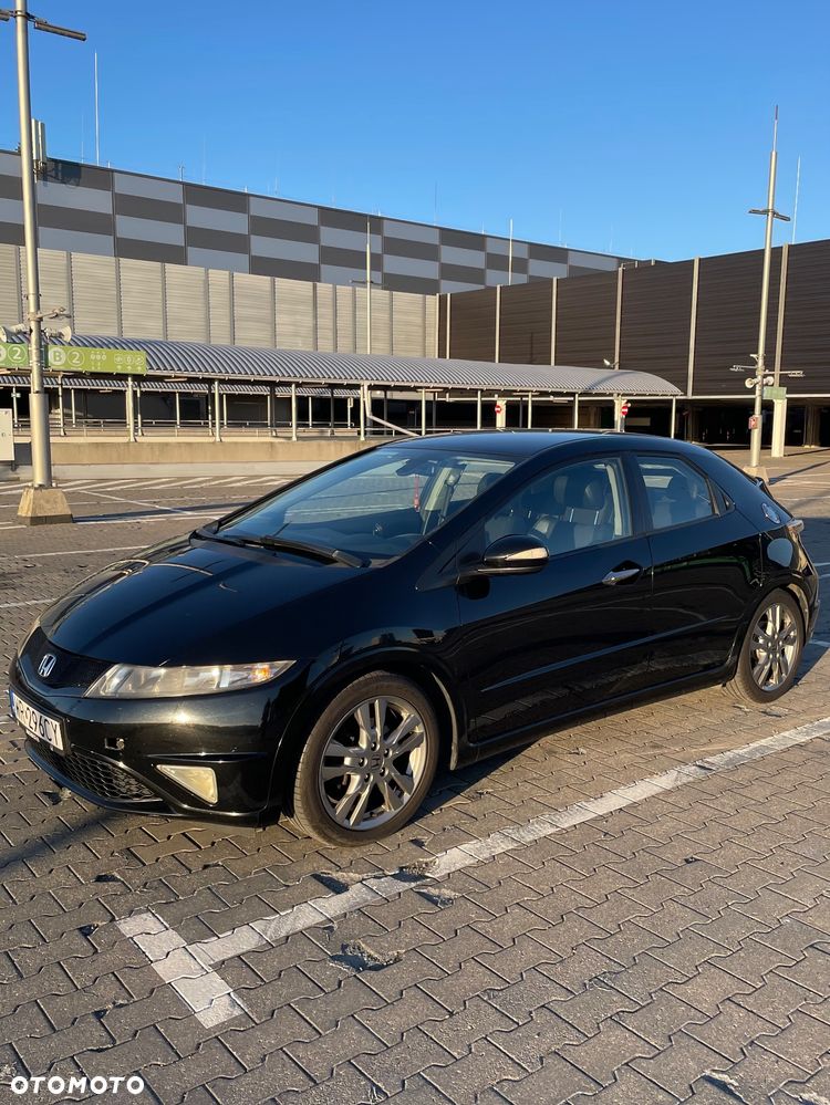 Honda Civic 1.8 GT Special Edition - 10