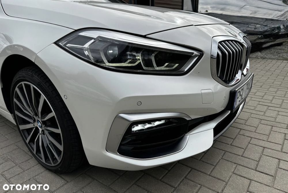 BMW Seria 1 118i Sport Line - 26