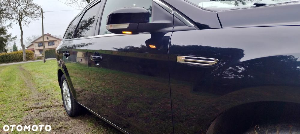 Ford Mondeo - 25