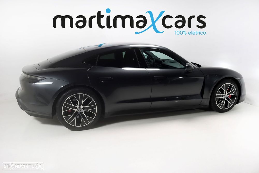 Porsche Taycan 4S - 6