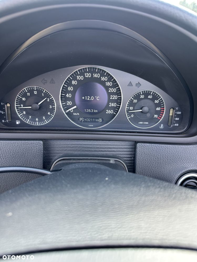 Mercedes-Benz CLK Cabrio 500 Avantgarde - 25