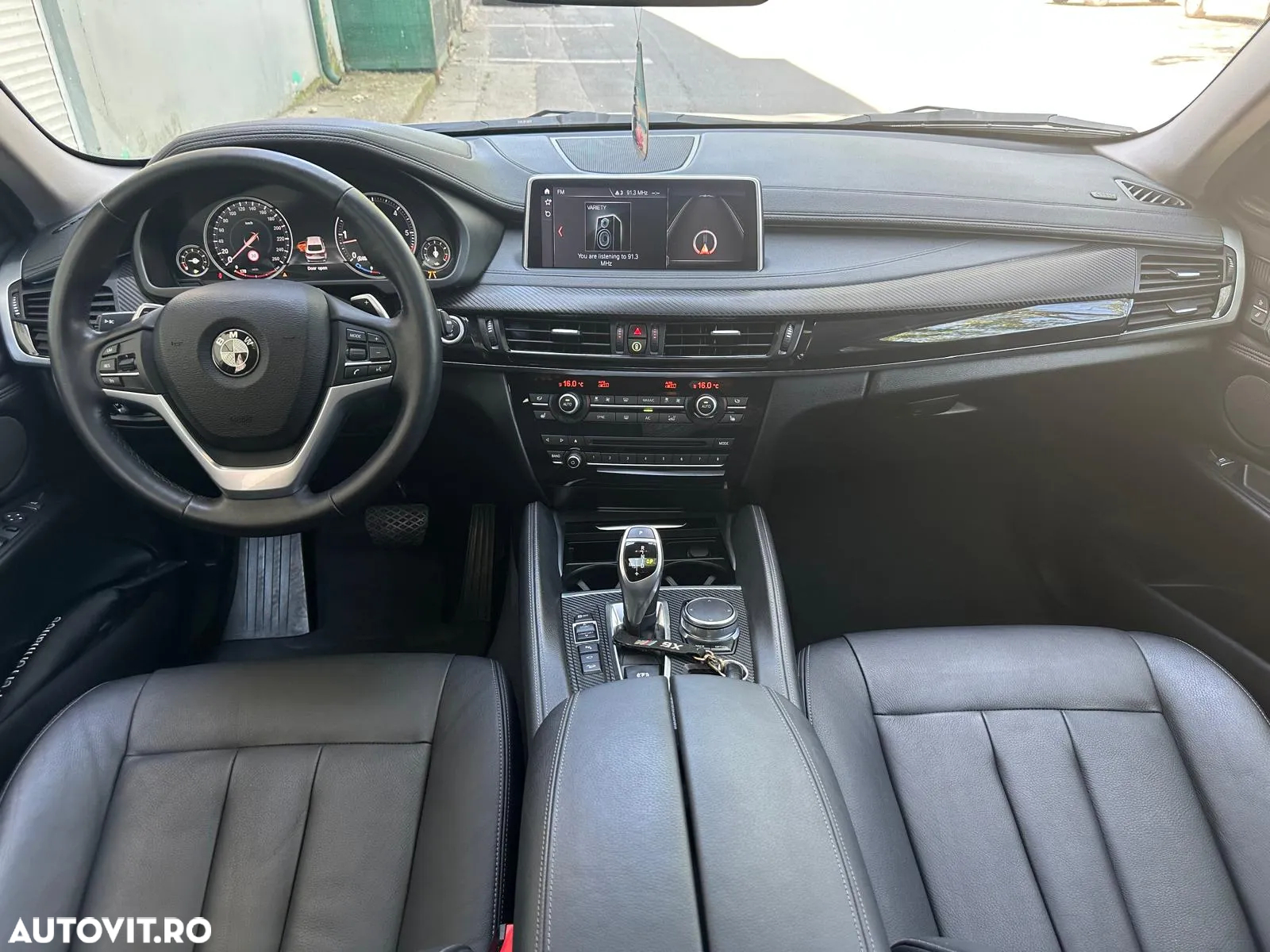 BMW X6 xDrive30d - 16