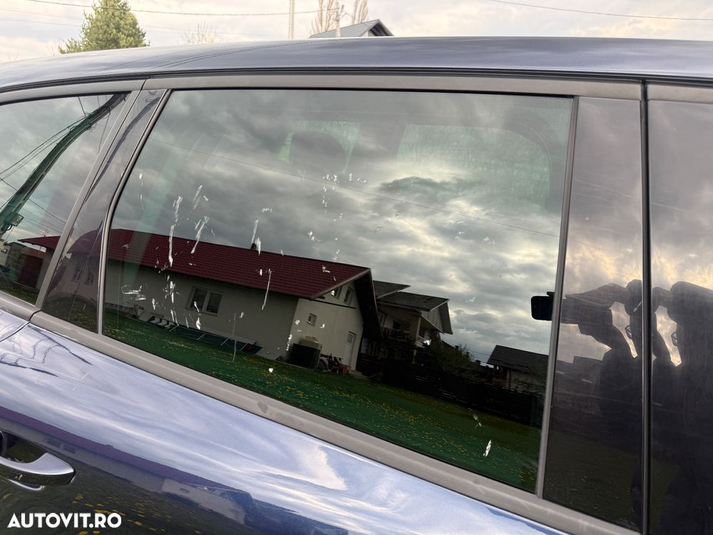 Volkswagen Touareg 3.0 V6 TDI BMT - 11