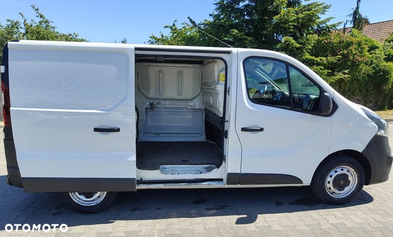 Opel Vivaro - 2