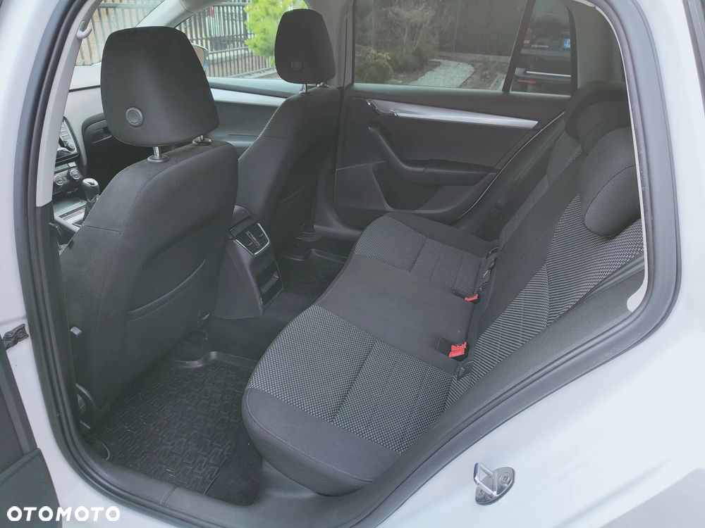 Skoda Octavia 1.2 TSI Ambition - 6