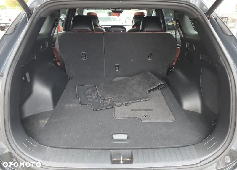 Kia Sportage - 12