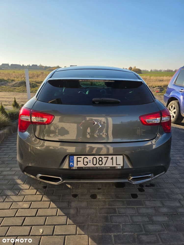 Citroën DS5 2.0 HDi Hybrid4 SoChic MCP - 3