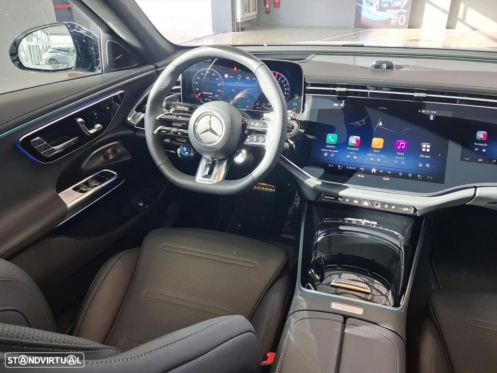 Mercedes-Benz E 53 AMG Hybrid 4Matic+ - 22