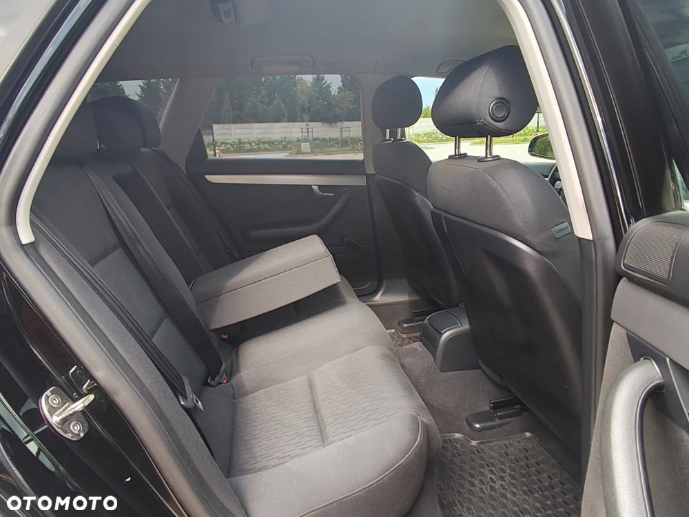 Audi A4 Avant 1.6 - 35